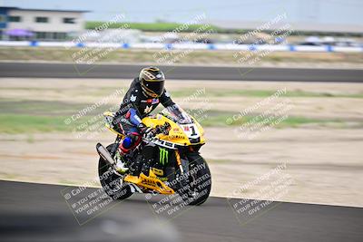 media/Apr-18-2025-TrackDaz (Fri) [[45f5874c44]]/A Group/Session 4 (Turns 5 and 6 - Inside)/